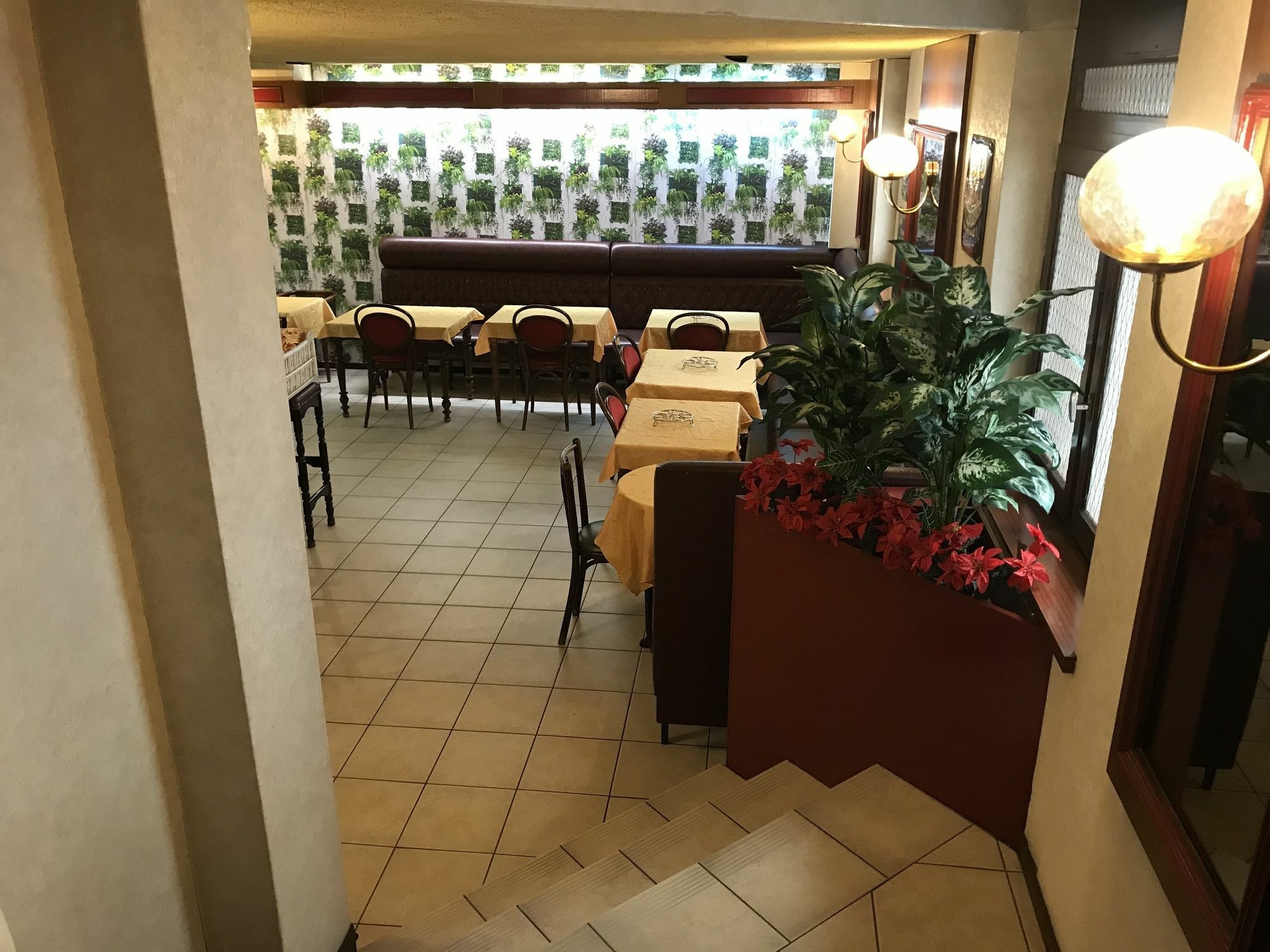 Hotel Myosotis Lourdes Zewnętrze zdjęcie